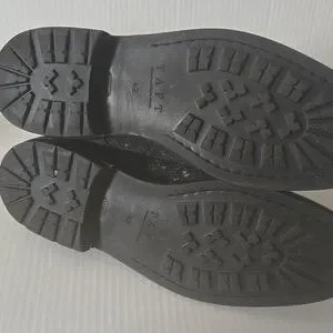 Taft | Shoes | Taft Black And Gray Speckled Boots | Poshmark display picture 2